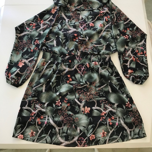 H&M Green Floral Mini Dress - Picture 13 of 13